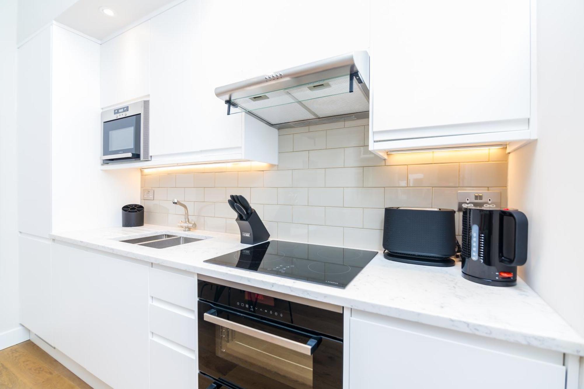 Whitfield Street Apartment London
